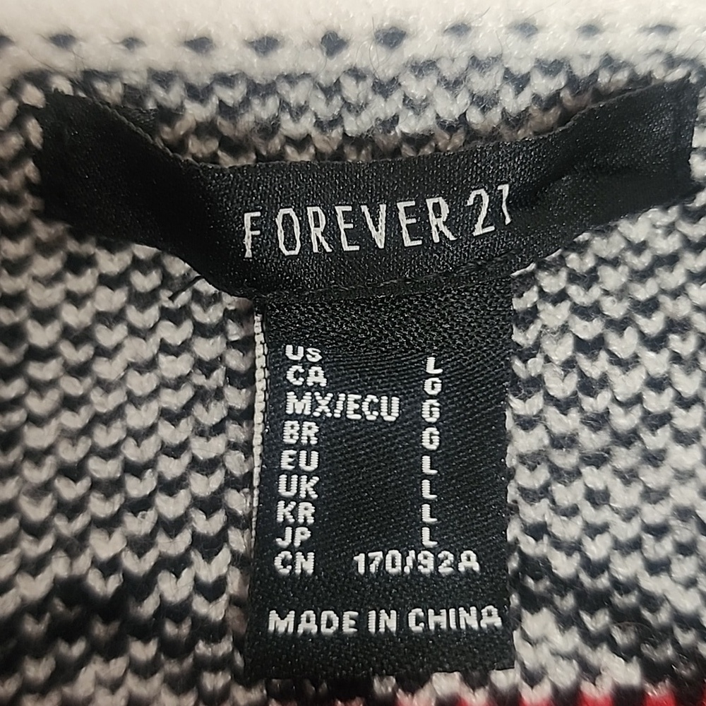 Forever 21 Red, White, Burgundy Patterned V-Neck Cropped Sweater Sz L - Picture 6 of 7